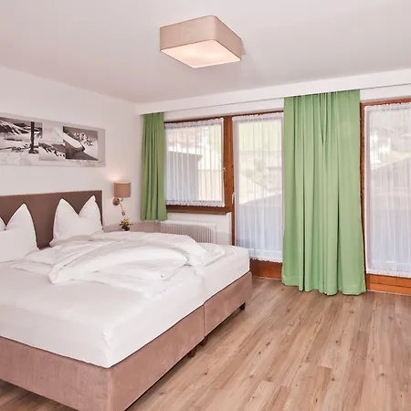 Neuwirt Hotel Finkenberg