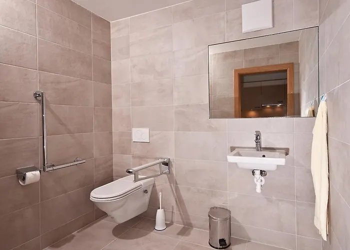 Hotell Neuwirt Finkenberg